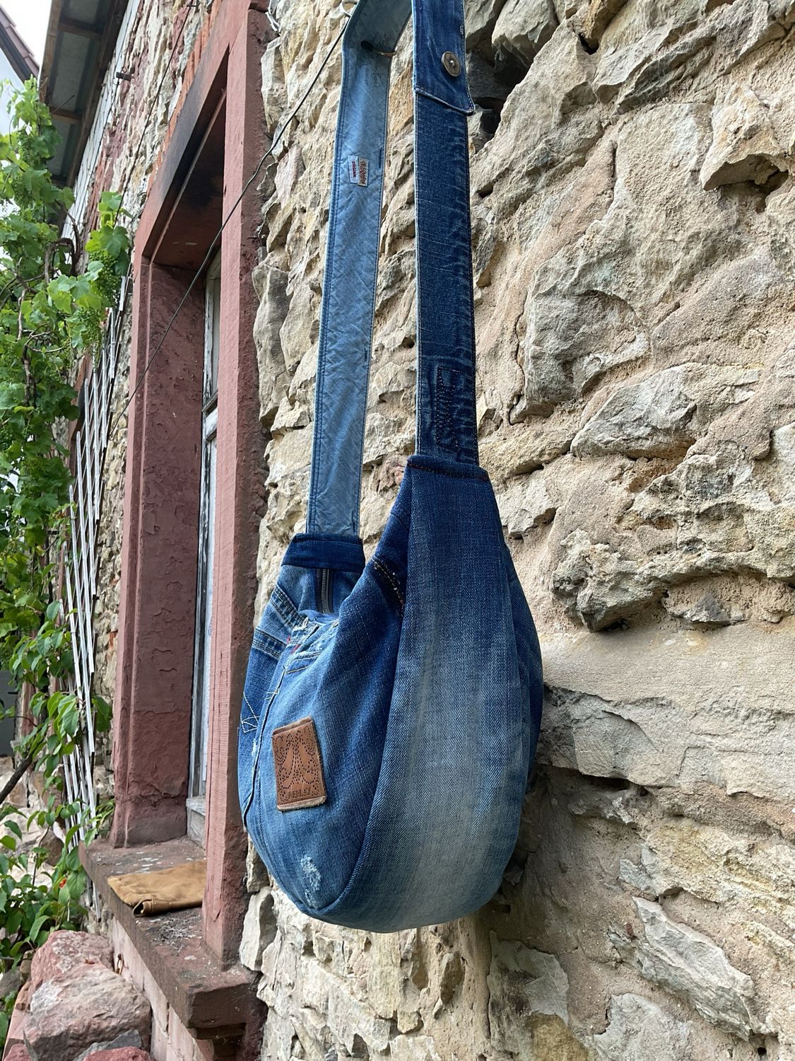 Moonbag Banana Bag Jeans
