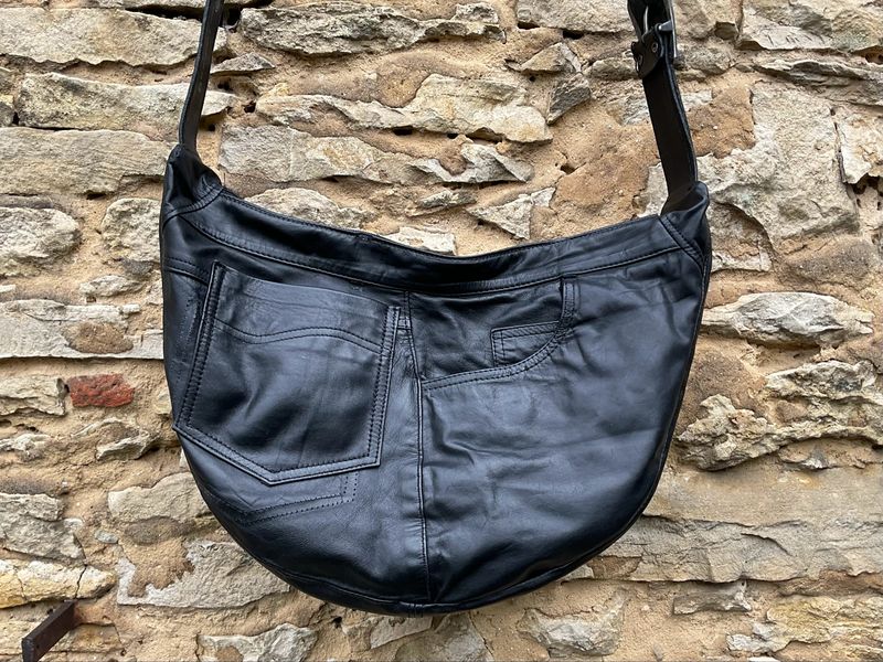 Moon Bag Nappaleder Echtleder schwarz