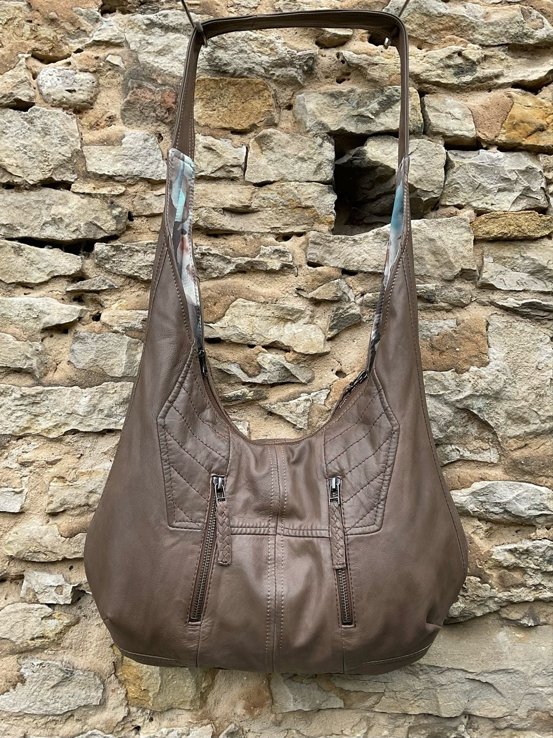 Hobobag Ledertasche braun mit Reißverschluss