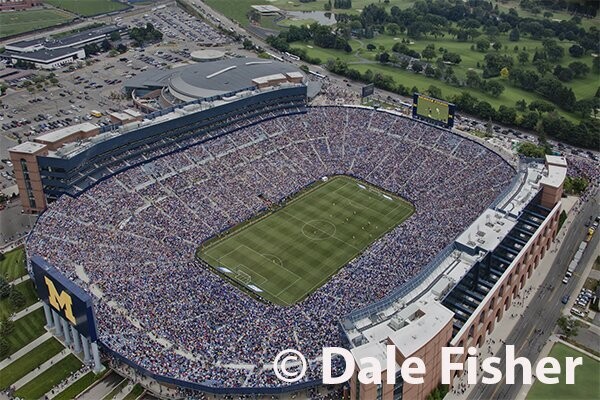 Real Madrid vs Chelsea at Big House Close Up