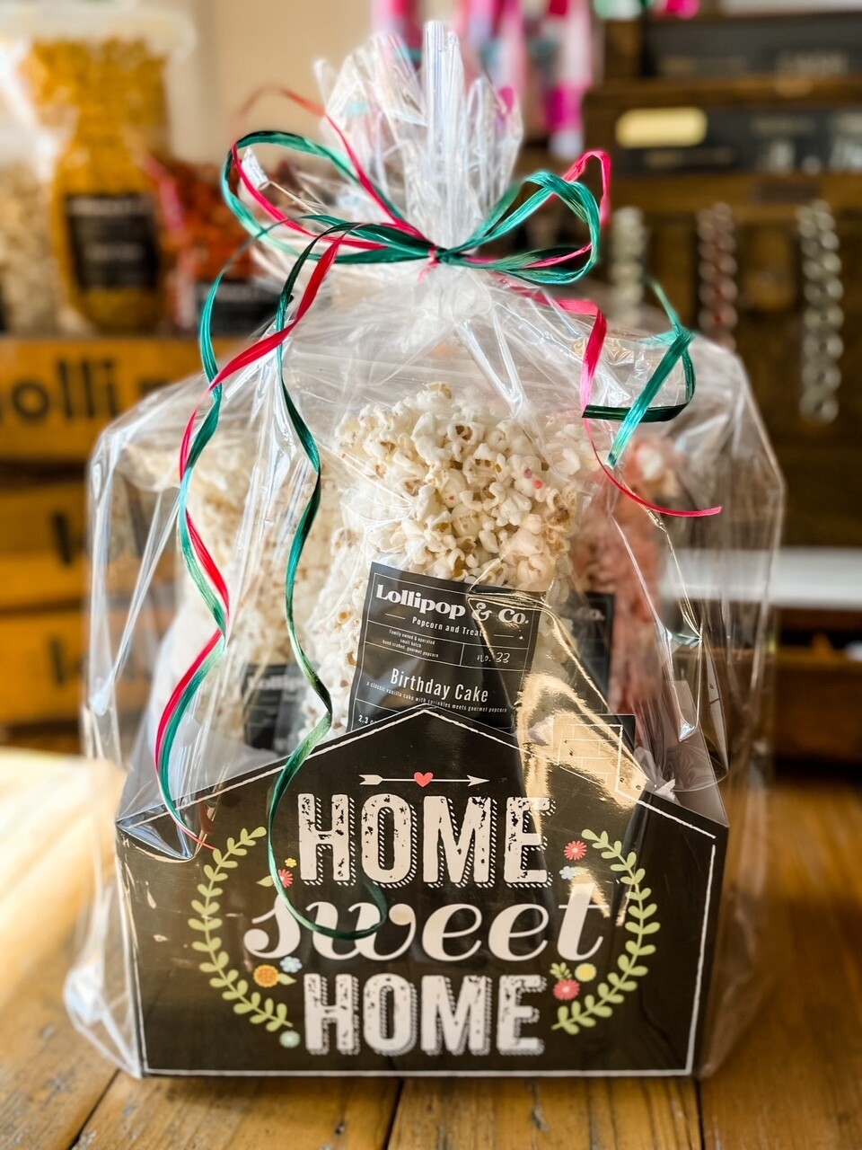 Home Sweet home Gift Box w/3Bags Popcorn