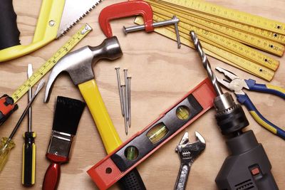 Power &amp; Hand Tools