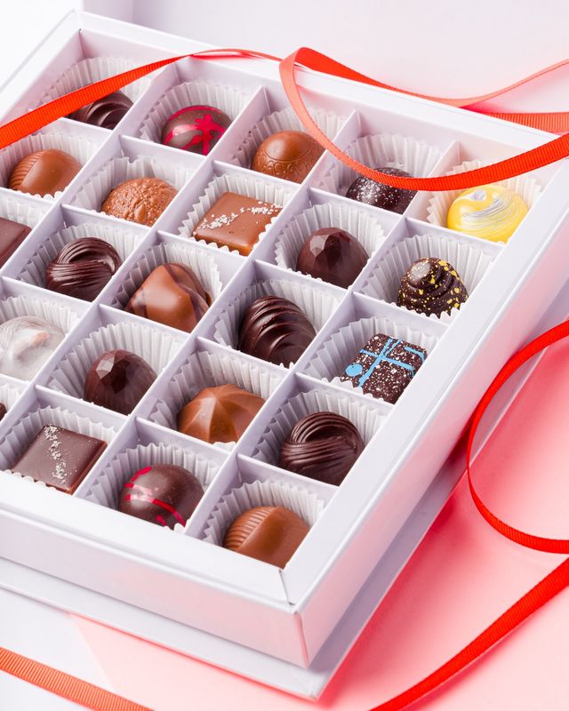 25-piece Assorted Bombons