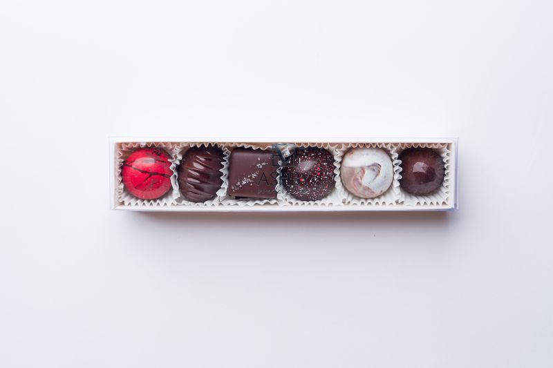 6-piece Assorted Dark Chocolates