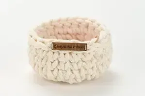 Okrogla dekorativna košarica S