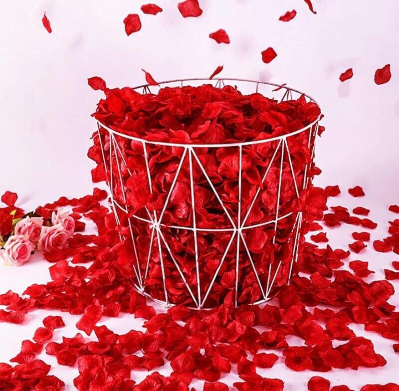 Red Rose Petals