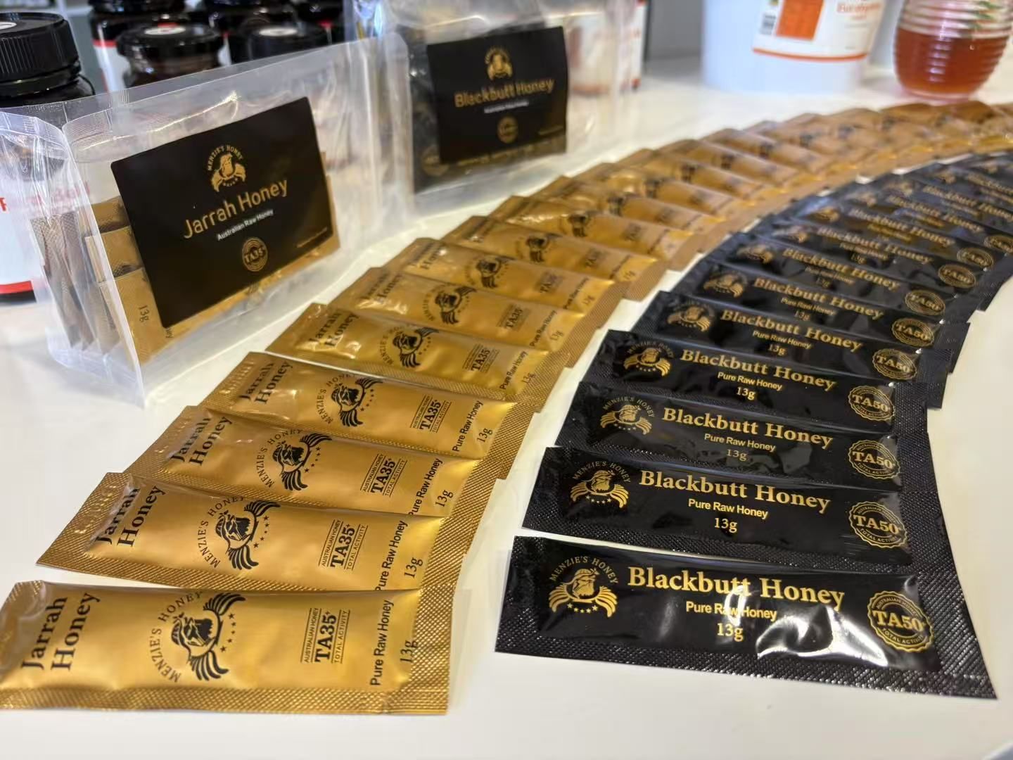 Jarrah Honey &amp; Blackbutt Honey Sachets 30pcs box