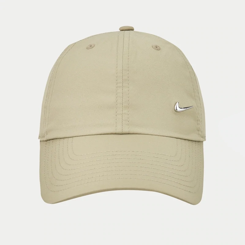 Nike Dri-Fit Club Unstructured Metal Swoosh Cap