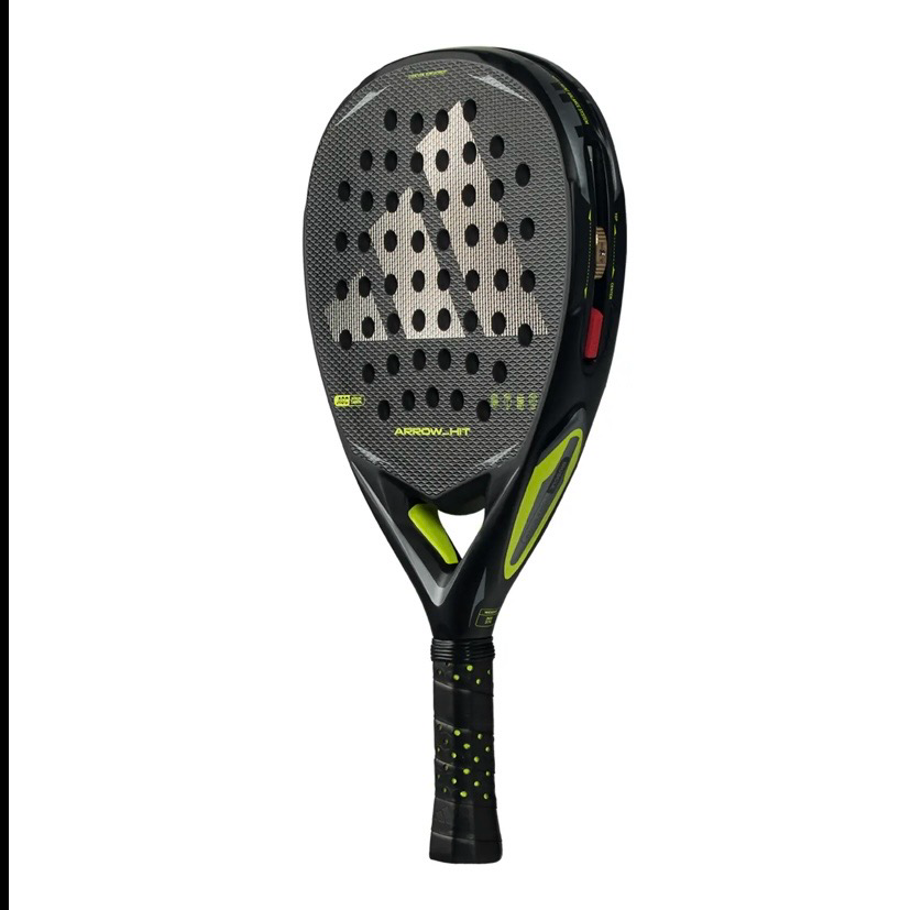 Adidas arrow hit 2026