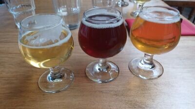 Bières, gins, rhums et whiskys
