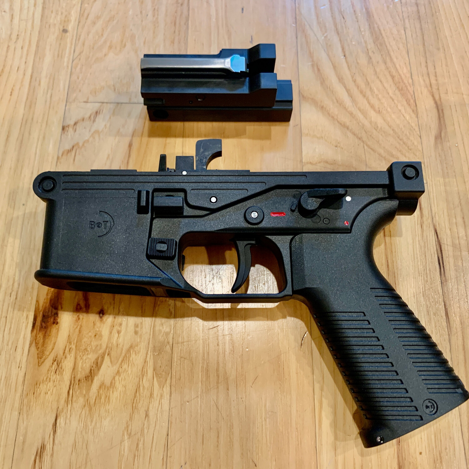 Full Auto APC/K Pro 9mm Lower and Bolt. Fits 922 Compliant APC9/9K Pro. ***Must Be FFL Manufacture/SOT to purchase***