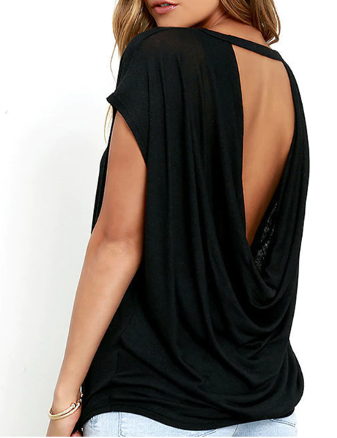 Casual Short Sleeve Open Back T-shirt in Black and White