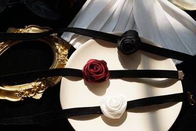 Gothic Victorian velvet Rose Chekr Necklace