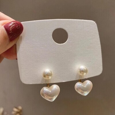Kawaii Heart Pearl Earrings