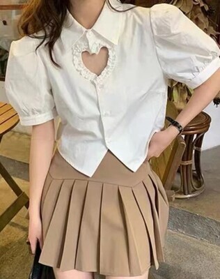 Kawaii heart Pattern Puff Sleeve Blouse