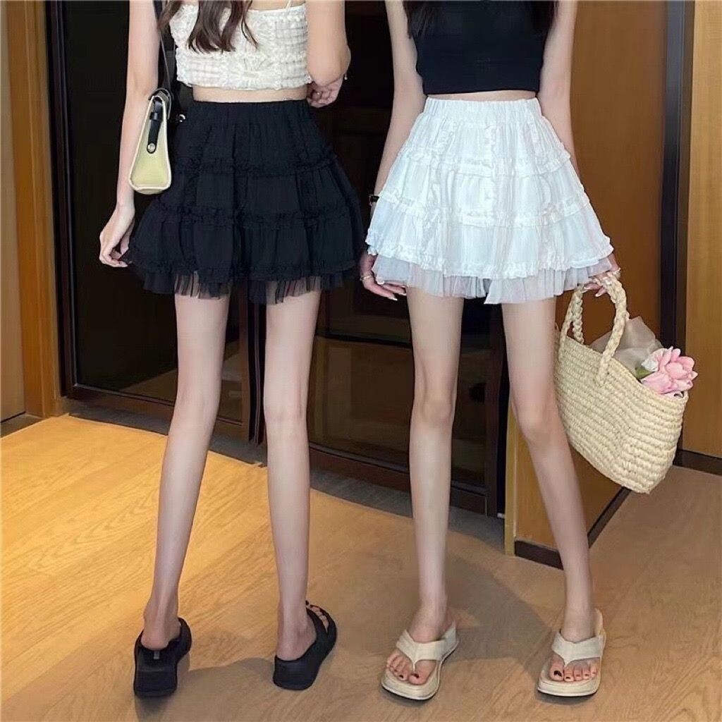 Gothic Kawaii Lace Ruffled Mini Skirt