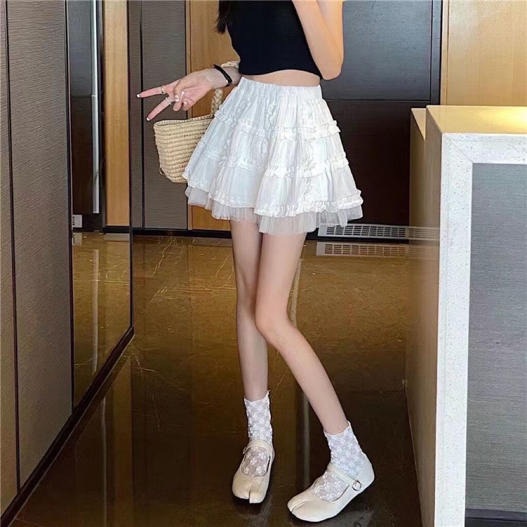 Gothic Kawaii Lace Ruffled Mini Skirt