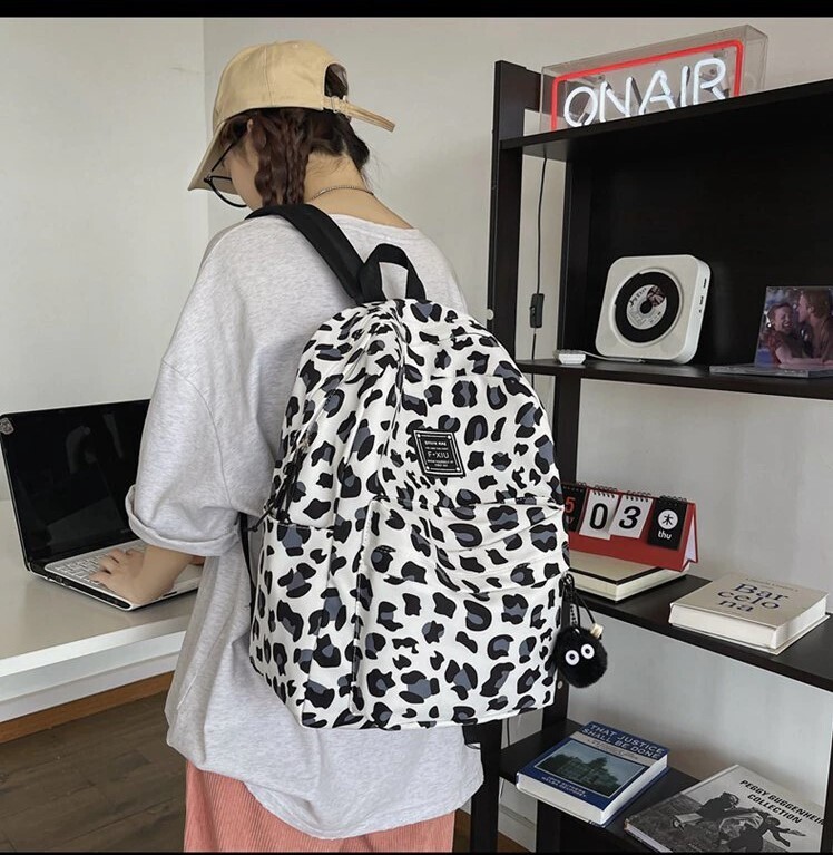 Leopard Pattern School Bag Travel Backpacks