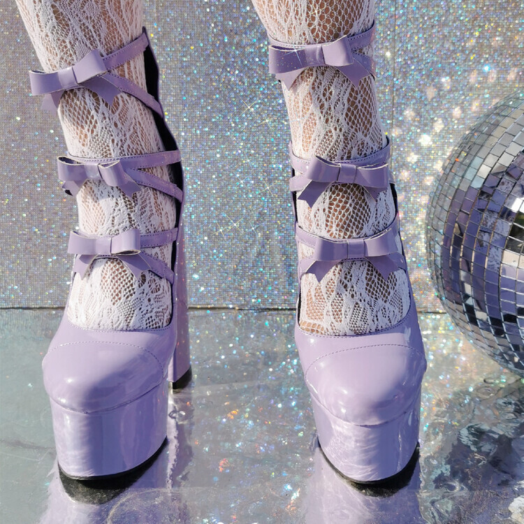 Thick Bottom Heels Lace up Platform Shoes