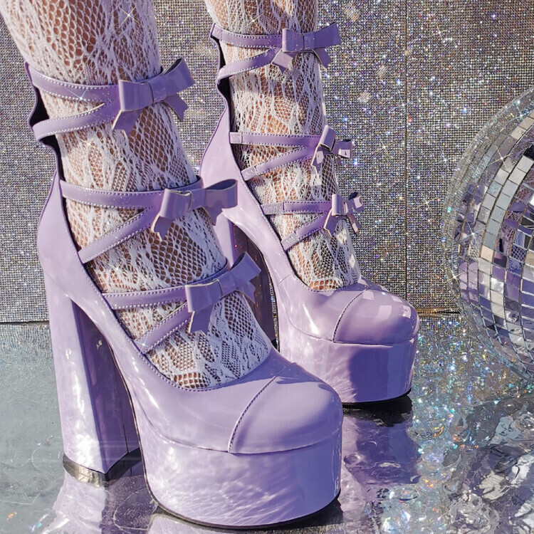 Thick Bottom Heels Lace up Platform Shoes