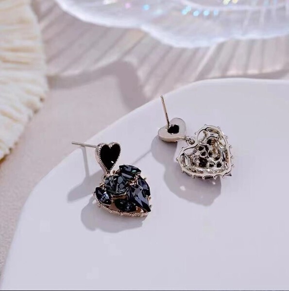 Crystal Black Heart Earrings