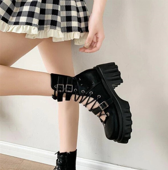 Chunky Heel Platform Cross Tied Black Gothic Punk Shoes