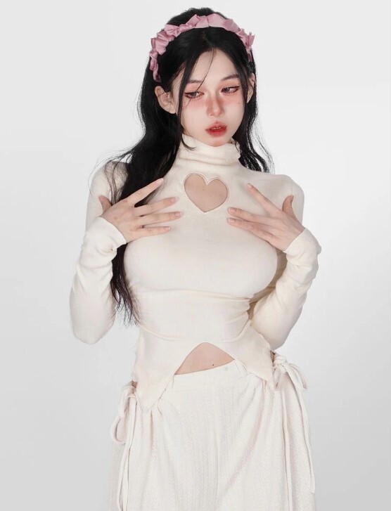 Heart Y2k Aesthetic Turtleneck Long Sleeve Shirt