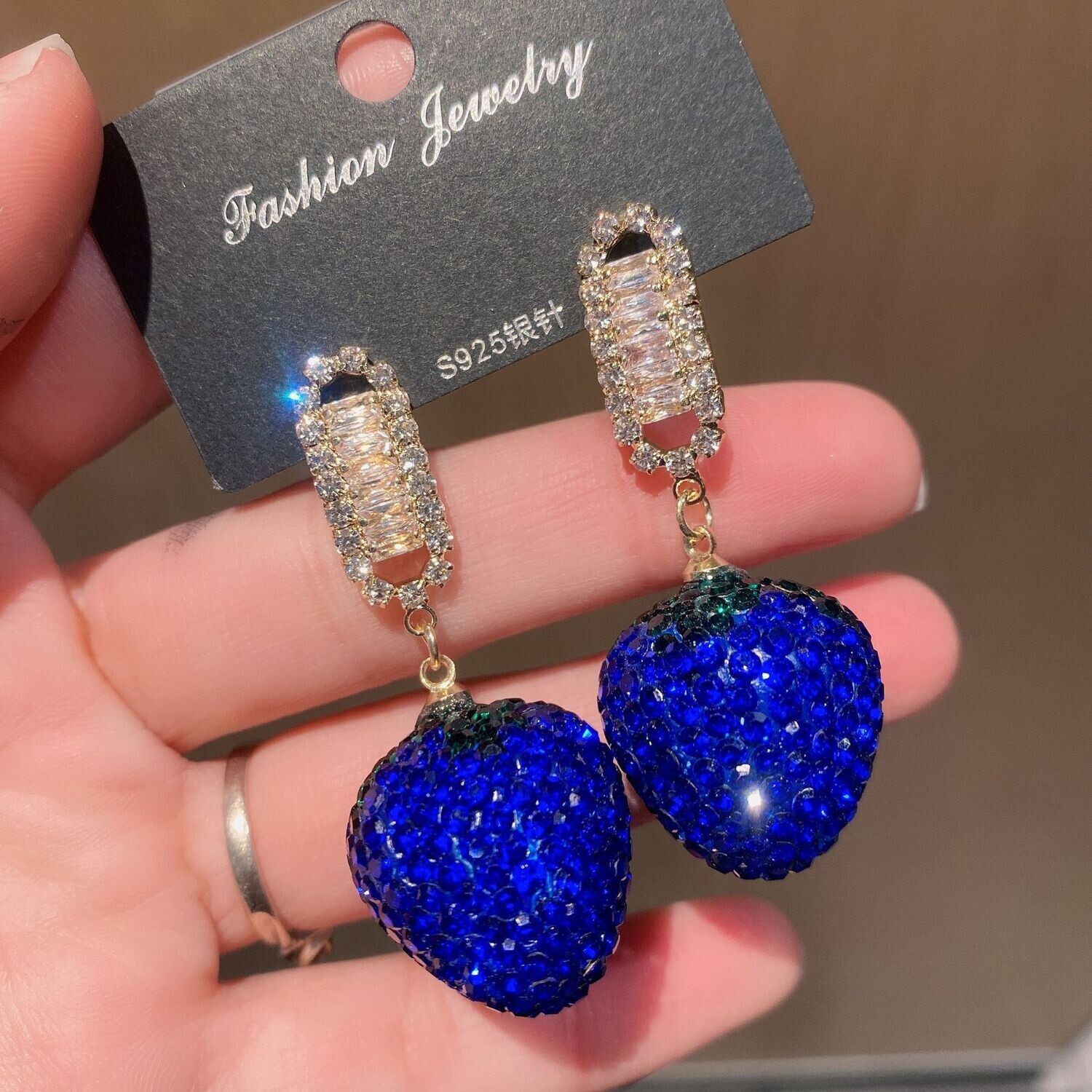 Beautiful Rhinestone Strawberry Earrings