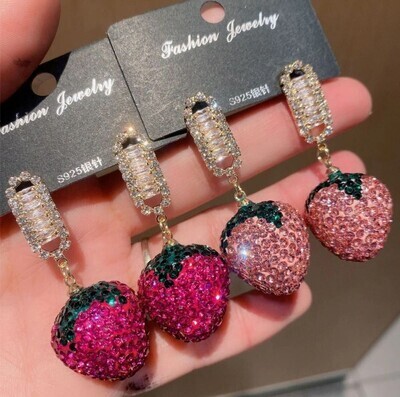 Beautiful Rhinestone Strawberry Earrings