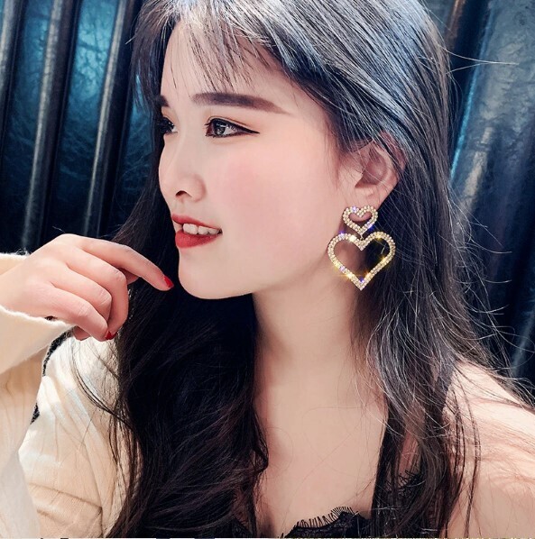 Luxury Rhinestone Heart Earrings