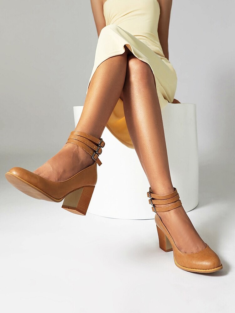 Leather Retro Casual High Heels Ankle Strap Shoes