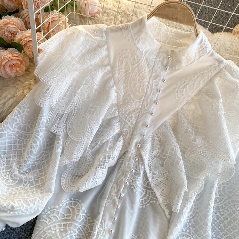 Vintage Ruffled Lantern Sleeve Blouse