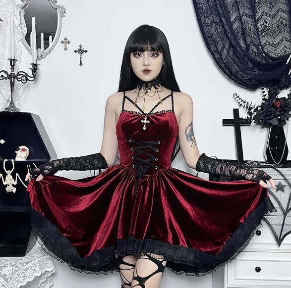 Aesthetic Punk Velvet Ruched Pleated Goth Party Dress