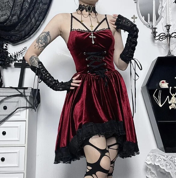 Aesthetic Punk Velvet Ruched Pleated Goth Party Dress