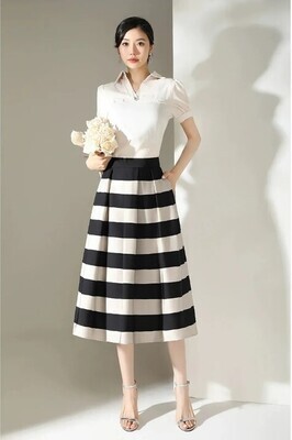 Black and White Striped Pleated Long Skirt
