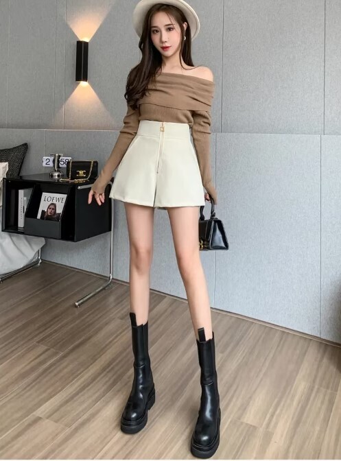High Wasited Front Zipper PU Leather Shorts