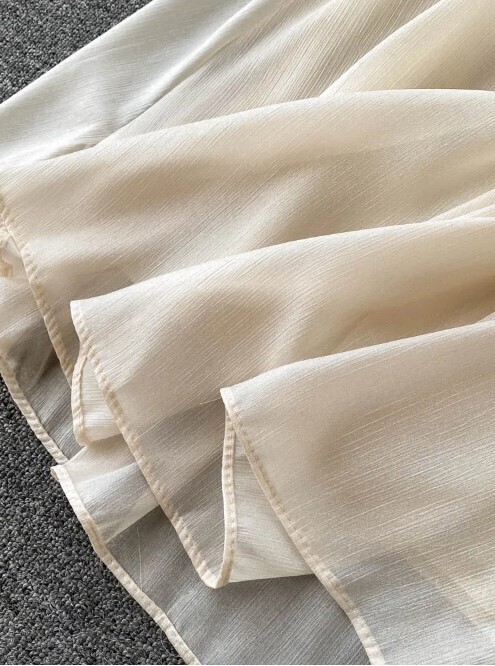 French Elegant V-neck Bubble Sleeve Dress