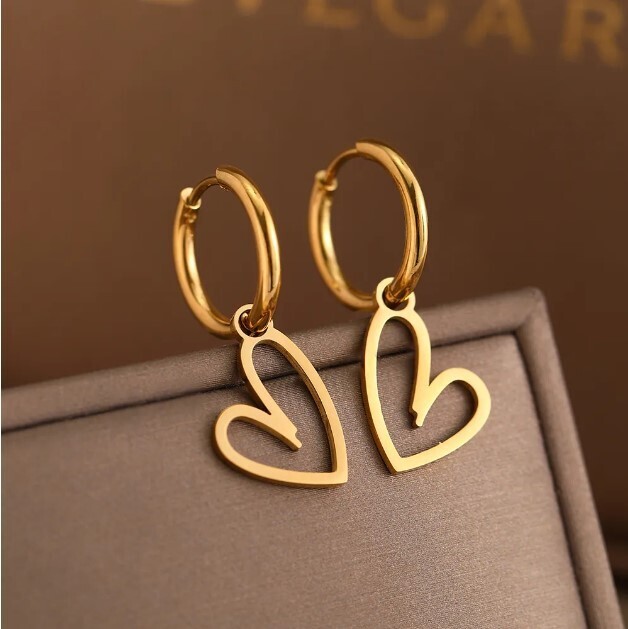 Simple and Elegant Heart Earrings in Silver and Gold