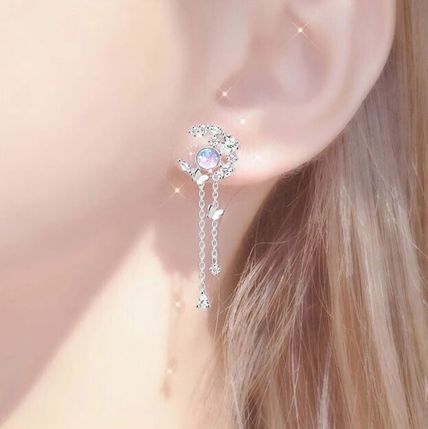 Exquisite Moon Tassel Earrings