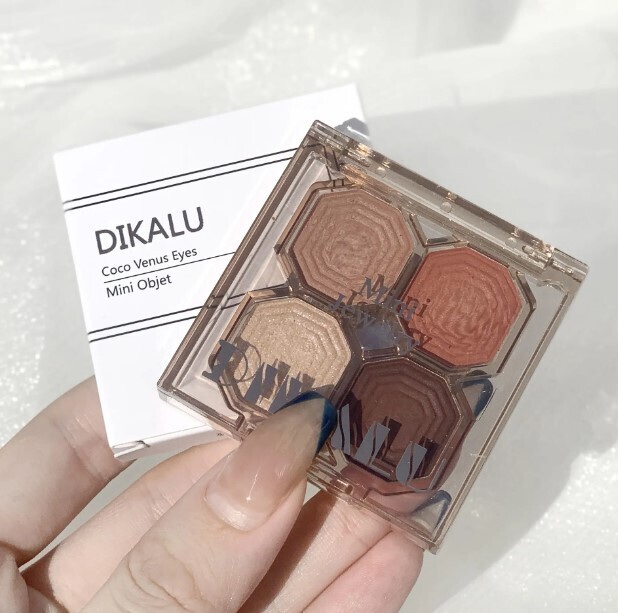 4 Colors Caramel Brown Eye Shadow Palette Pearly Matte