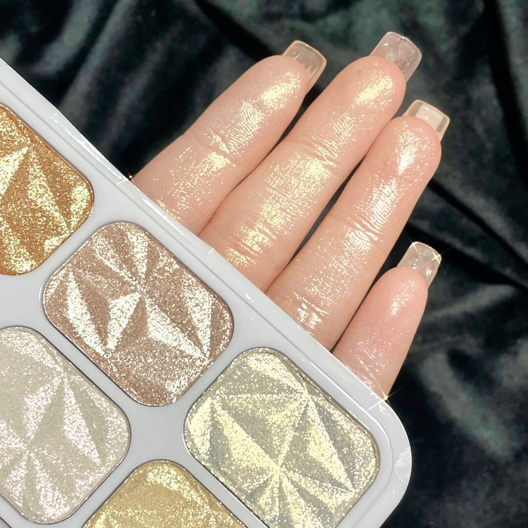 8 Colors Glitter Facial and Body Highlighter