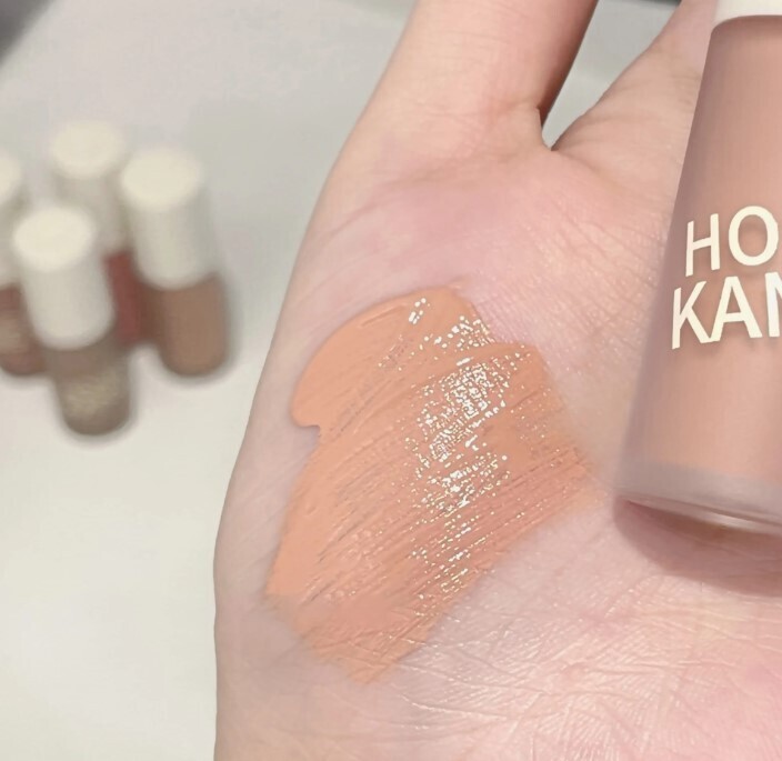 Matte Glitter   Liquid 2 in 1 Eyeshadow and Blush