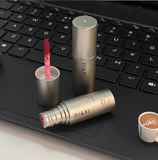 Matte Velvet Lip Gloss Waterproof Liquid Lipstick
