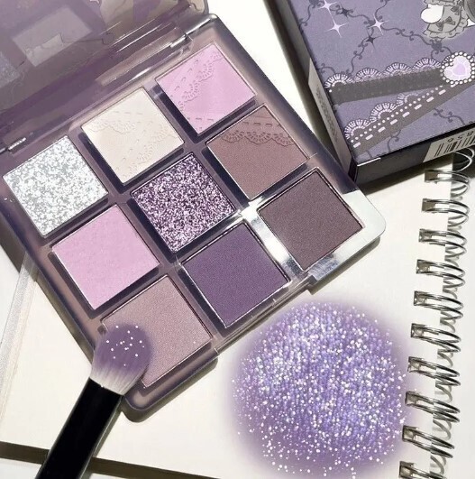 Punk Smokey Purple Lace Shimmer Eyeshadow Palette