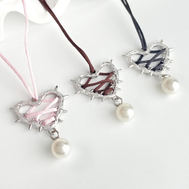 Lace up Love Metal Heart Necklace