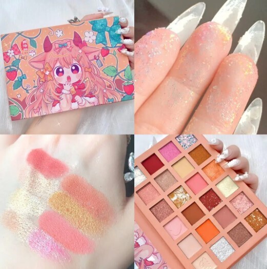 Kawaii Strawberry Glitter Matte Eyeshadow Palette Waterproof