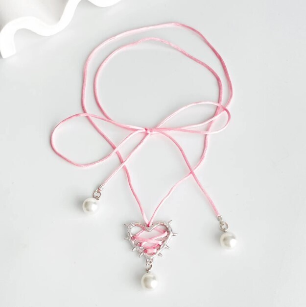 Lace up Love Metal Heart Necklace