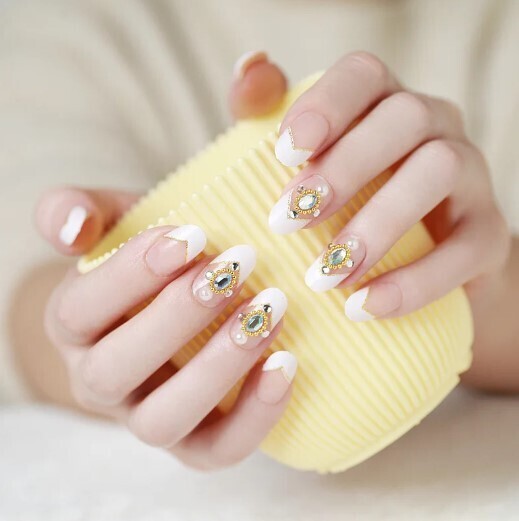 24pcs Rhinestones Press on Nails