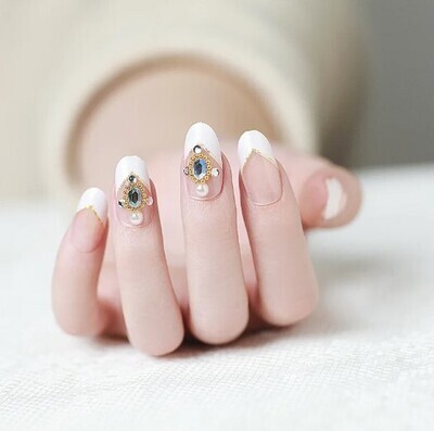 24pcs Rhinestones Press on Nails