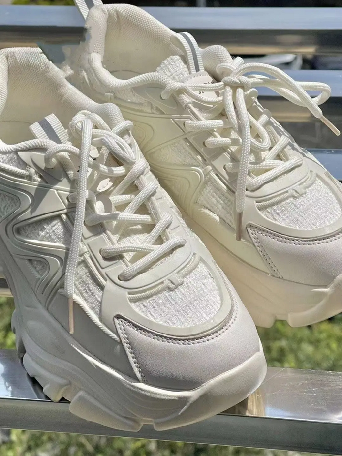 Kawaii White Pearl Chain Platform Sneakers